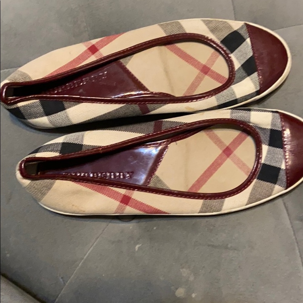 Woman Burberry Shoes